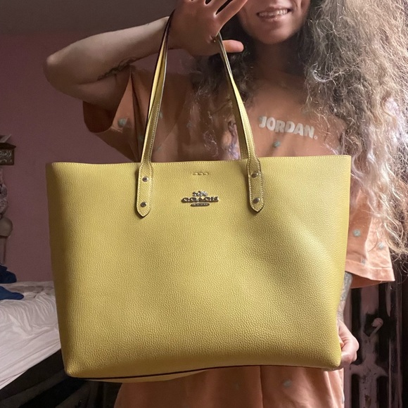 Meet your Posher, Maria - Picture 5 of 16